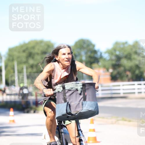 17.08.2025 - KN Förde Triathlon 2025 Yannick Fuchs http://msf.ph/oto/8626423 17.08.2025 13:03:19 Radfahren 448, 475, 481, 518, 398, 437, 464, 494, 514, 515, 520, 524, 549 meine-sportfotos.de