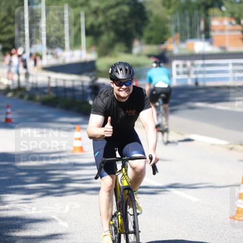 17.08.2025 - KN Förde Triathlon 2025 Yannick Fuchs http://msf.ph/oto/8626428 17.08.2025 13:03:22 Radfahren 475, 481, 493, 518, 398, 448, 464, 494, 515 meine-sportfotos.de