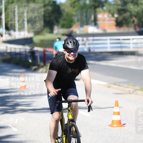 17.08.2025 - KN Förde Triathlon 2025 Yannick Fuchs http://msf.ph/oto/8626429 17.08.2025 13:03:23 Radfahren 475, 481, 493, 518, 448, 464, 475, 494, 515 meine-sportfotos.de