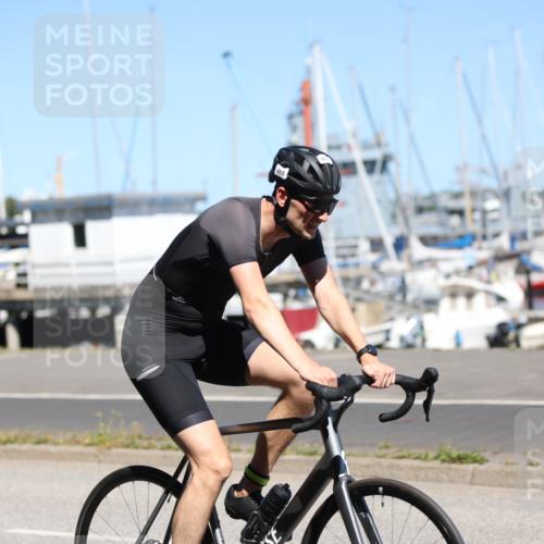 17.08.2025 - KN Förde Triathlon 2025 Yannick Fuchs http://msf.ph/oto/8626442 17.08.2025 13:03:37 Radfahren 402, 418, 432, 458, 476, 531, 536, 542, 547, 432, 493, 547 meine-sportfotos.de