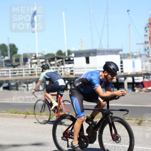 17.08.2025 - KN Förde Triathlon 2025 Yannick Fuchs http://msf.ph/oto/8626445 17.08.2025 13:03:38 Radfahren 402, 418, 458, 476, 531, 536, 542, 432, 493, 547 meine-sportfotos.de