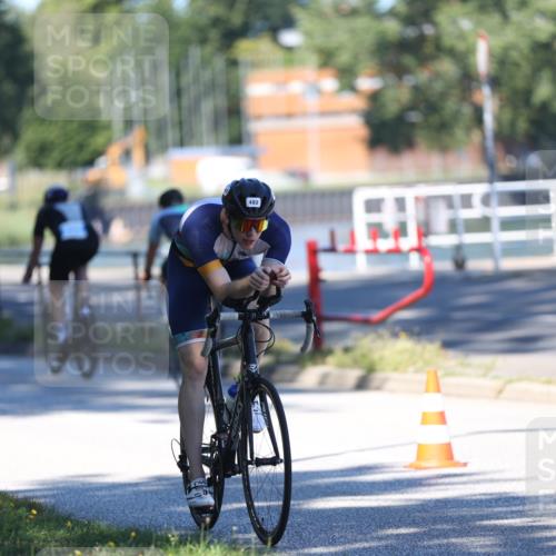 17.08.2025 - KN Förde Triathlon 2025 Yannick Fuchs http://msf.ph/oto/8626450 17.08.2025 13:03:40 Radfahren 402, 418, 458, 476, 531, 536, 542, 432, 458, 493, 536, 542, 547 meine-sportfotos.de