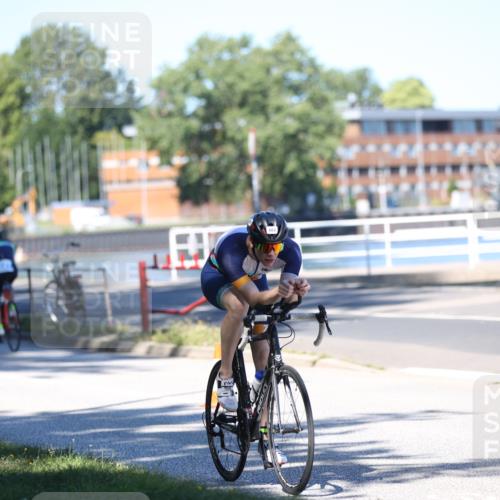 17.08.2025 - KN Förde Triathlon 2025 Yannick Fuchs http://msf.ph/oto/8626452 17.08.2025 13:03:41 Radfahren 402, 418, 476, 531, 418, 432, 458, 531, 536, 542, 547 meine-sportfotos.de