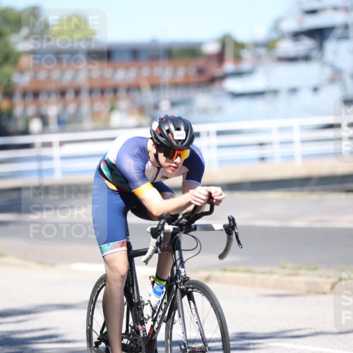 17.08.2025 - KN Förde Triathlon 2025 Yannick Fuchs http://msf.ph/oto/8626453 17.08.2025 13:03:41 Radfahren 402, 418, 476, 531, 418, 432, 458, 531, 536, 542, 547 meine-sportfotos.de