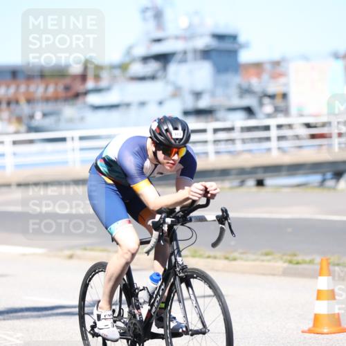17.08.2025 - KN Förde Triathlon 2025 Yannick Fuchs http://msf.ph/oto/8626454 17.08.2025 13:03:41 Radfahren 402, 418, 476, 531, 418, 432, 458, 531, 536, 542, 547 meine-sportfotos.de