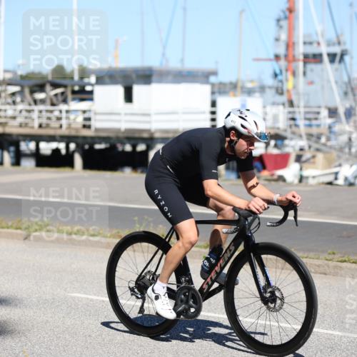 17.08.2025 - KN Förde Triathlon 2025 Yannick Fuchs http://msf.ph/oto/8626476 17.08.2025 13:03:58 Radfahren 409, 411, 460, 461, 523, 401, 412, 467 meine-sportfotos.de