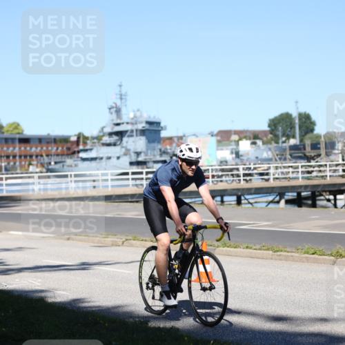 17.08.2025 - KN Förde Triathlon 2025 Yannick Fuchs http://msf.ph/oto/8626488 17.08.2025 13:04:08 Radfahren 406, 436, 452, 483, 495, 523, 533, 535, 411, 461, 523 meine-sportfotos.de