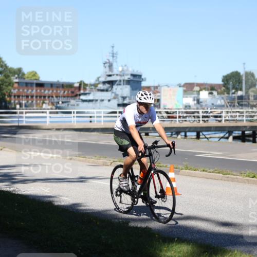 17.08.2025 - KN Förde Triathlon 2025 Yannick Fuchs http://msf.ph/oto/8626494 17.08.2025 13:04:10 Radfahren 406, 436, 452, 483, 495, 533, 535, 523 meine-sportfotos.de