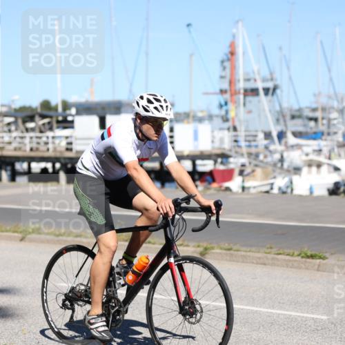 17.08.2025 - KN Förde Triathlon 2025 Yannick Fuchs http://msf.ph/oto/8626497 17.08.2025 13:04:10 Radfahren 406, 436, 452, 483, 495, 533, 535, 523 meine-sportfotos.de