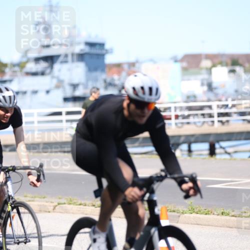 17.08.2025 - KN Förde Triathlon 2025 Yannick Fuchs http://msf.ph/oto/8626545 17.08.2025 13:04:45 Radfahren 396, 398, 414, 426, 435, 475, 494, 509, 549, 398 meine-sportfotos.de