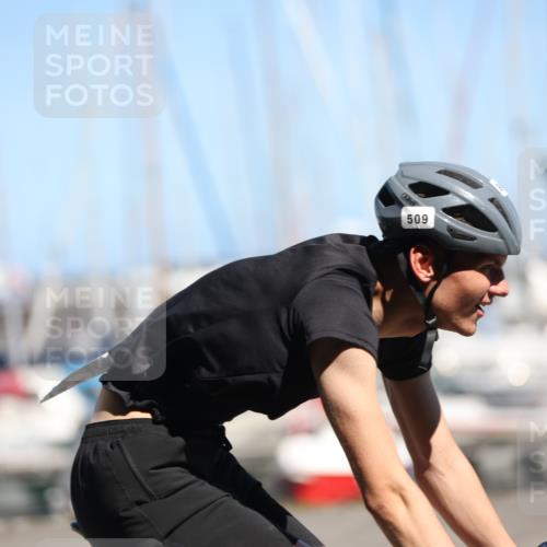 17.08.2025 - KN Förde Triathlon 2025 Yannick Fuchs http://msf.ph/oto/8626549 17.08.2025 13:04:46 Radfahren 396, 414, 426, 435, 475, 494, 509, 549, 398 meine-sportfotos.de