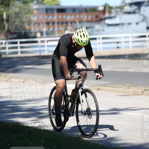 17.08.2025 - KN Förde Triathlon 2025 Yannick Fuchs http://msf.ph/oto/8626550 17.08.2025 13:04:48 Radfahren 396, 414, 426, 435, 475, 494, 509, 549, 398 meine-sportfotos.de