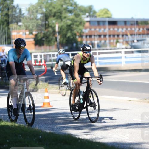 17.08.2025 - KN Förde Triathlon 2025 Yannick Fuchs http://msf.ph/oto/8626563 17.08.2025 13:05:06 Radfahren 432, 448, 493, 518, 547, 498 meine-sportfotos.de