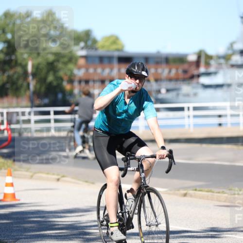 17.08.2025 - KN Förde Triathlon 2025 Yannick Fuchs http://msf.ph/oto/8626566 17.08.2025 13:05:08 Radfahren 432, 448, 493, 518, 547, 498 meine-sportfotos.de