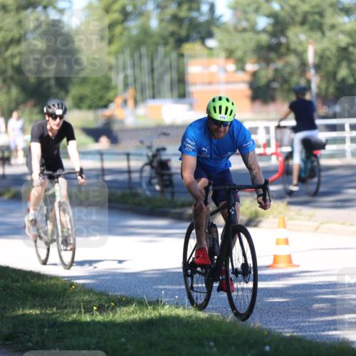 17.08.2025 - KN Förde Triathlon 2025 Yannick Fuchs http://msf.ph/oto/8626580 17.08.2025 13:05:22 Radfahren 409, 415, 422, 443, 459, 476, 479, 531, 534, 536, 422 meine-sportfotos.de