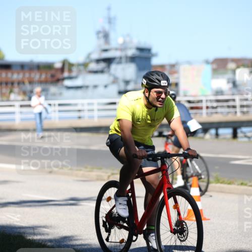 17.08.2025 - KN Förde Triathlon 2025 Yannick Fuchs http://msf.ph/oto/8626589 17.08.2025 13:05:25 Radfahren 409, 415, 443, 462, 476, 479, 531, 534, 536, 422, 443, 459 meine-sportfotos.de