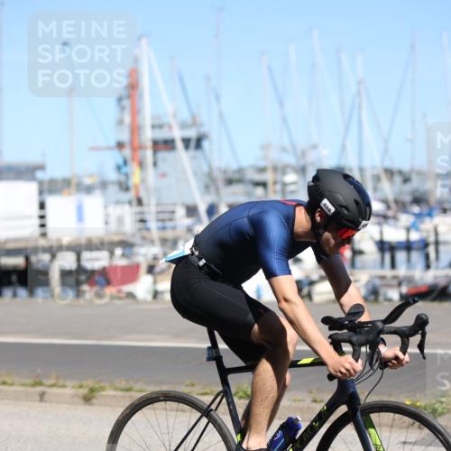 17.08.2025 - KN Förde Triathlon 2025 Yannick Fuchs http://msf.ph/oto/8626602 17.08.2025 13:05:30 Radfahren 406, 409, 462, 479, 491, 534, 415, 443, 459, 476, 531, 536 meine-sportfotos.de