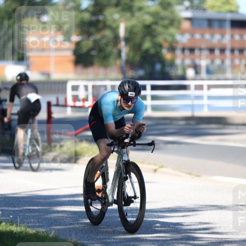 17.08.2025 - KN Förde Triathlon 2025 Yannick Fuchs http://msf.ph/oto/8626607 17.08.2025 13:05:35 Radfahren 406, 462, 491, 501, 409, 462, 479, 534, 536 meine-sportfotos.de