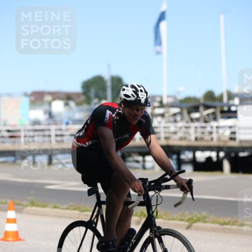 17.08.2025 - KN Förde Triathlon 2025 Yannick Fuchs http://msf.ph/oto/8626619 17.08.2025 13:05:45 Radfahren 412, 513, 533, 406, 491, 501 meine-sportfotos.de
