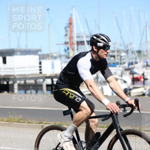 17.08.2025 - KN Förde Triathlon 2025 Yannick Fuchs http://msf.ph/oto/8626652 17.08.2025 13:06:05 Radfahren 403, 421, 453, 470, 483, 487, 500, 548, 421, 436, 455 meine-sportfotos.de