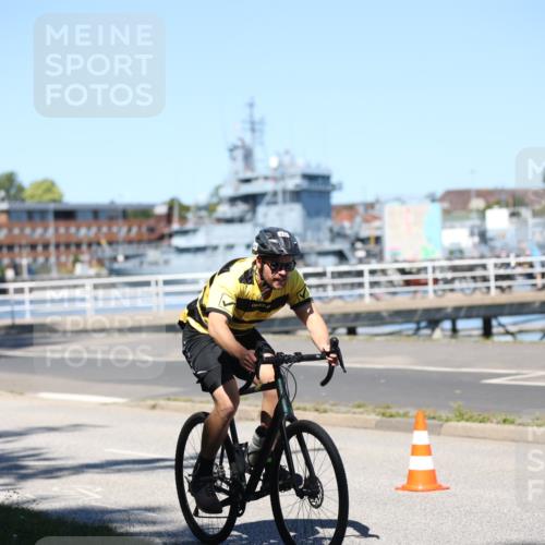 17.08.2025 - KN Förde Triathlon 2025 Yannick Fuchs http://msf.ph/oto/8626658 17.08.2025 13:06:09 Radfahren 403, 465, 470, 487, 500, 548, 421, 453, 483, 548 meine-sportfotos.de