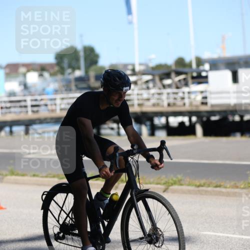 17.08.2025 - KN Förde Triathlon 2025 Yannick Fuchs http://msf.ph/oto/8626668 17.08.2025 13:06:15 Radfahren 408, 419, 465, 490, 495, 403, 470, 487, 500, 548 meine-sportfotos.de