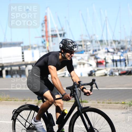 17.08.2025 - KN Förde Triathlon 2025 Yannick Fuchs http://msf.ph/oto/8626670 17.08.2025 13:06:16 Radfahren 408, 414, 419, 465, 490, 495, 403, 470, 487, 500 meine-sportfotos.de