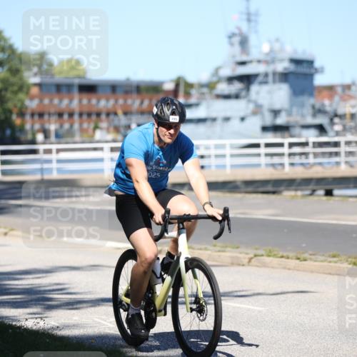 17.08.2025 - KN Förde Triathlon 2025 Yannick Fuchs http://msf.ph/oto/8626674 17.08.2025 13:06:20 Radfahren 408, 414, 419, 420, 482, 490, 495, 403, 465 meine-sportfotos.de