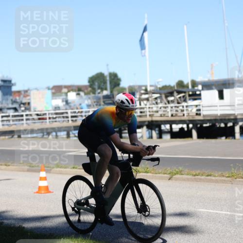 17.08.2025 - KN Förde Triathlon 2025 Yannick Fuchs http://msf.ph/oto/8626691 17.08.2025 13:06:30 Radfahren 357, 396, 420, 482, 505, 506, 544, 408, 414, 419, 482, 490, 495 meine-sportfotos.de