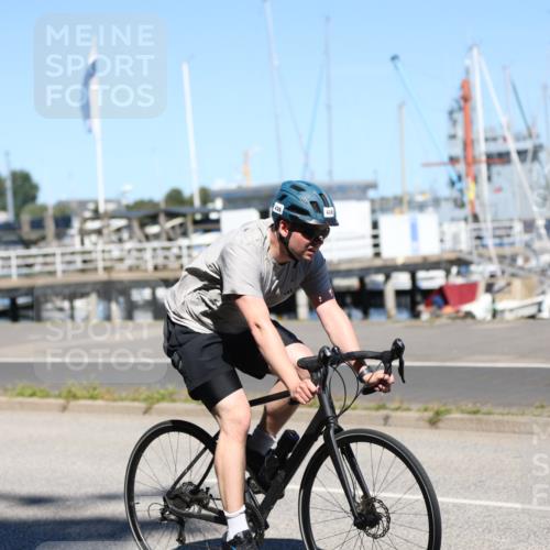 17.08.2025 - KN Förde Triathlon 2025 Yannick Fuchs http://msf.ph/oto/8626712 17.08.2025 13:06:50 Radfahren 415, 422, 426, 413, 417, 422, 498, 507 meine-sportfotos.de