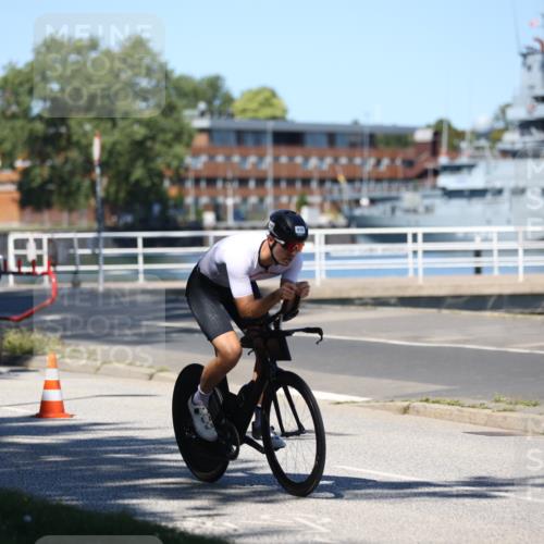 17.08.2025 - KN Förde Triathlon 2025 Yannick Fuchs http://msf.ph/oto/8626715 17.08.2025 13:06:51 Radfahren 415, 426, 413, 417, 422, 498 meine-sportfotos.de