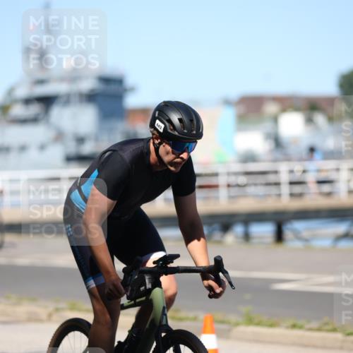 17.08.2025 - KN Förde Triathlon 2025 Yannick Fuchs http://msf.ph/oto/8626725 17.08.2025 13:07:01 Radfahren 427, 443, 459, 501, 532, 415 meine-sportfotos.de