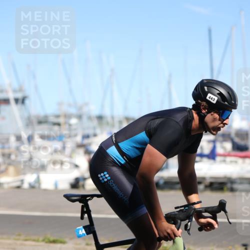 17.08.2025 - KN Förde Triathlon 2025 Yannick Fuchs http://msf.ph/oto/8626729 17.08.2025 13:07:01 Radfahren 427, 443, 459, 501, 532, 415 meine-sportfotos.de