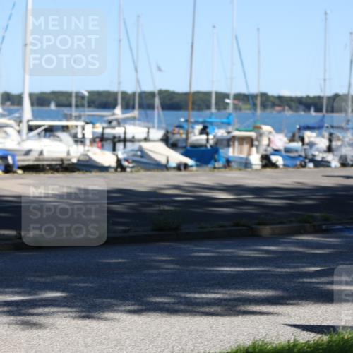 17.08.2025 - KN Förde Triathlon 2025 Yannick Fuchs http://msf.ph/oto/8626746 17.08.2025 13:07:09 Radfahren 427, 459, 462, 479, 491, 501, 443, 532 meine-sportfotos.de