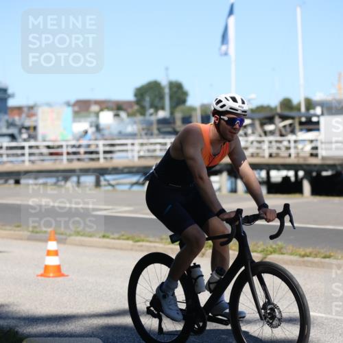 17.08.2025 - KN Förde Triathlon 2025 Yannick Fuchs http://msf.ph/oto/8626750 17.08.2025 13:07:13 Radfahren 423, 462, 479, 491, 504, 513, 427, 459, 501, 532 meine-sportfotos.de
