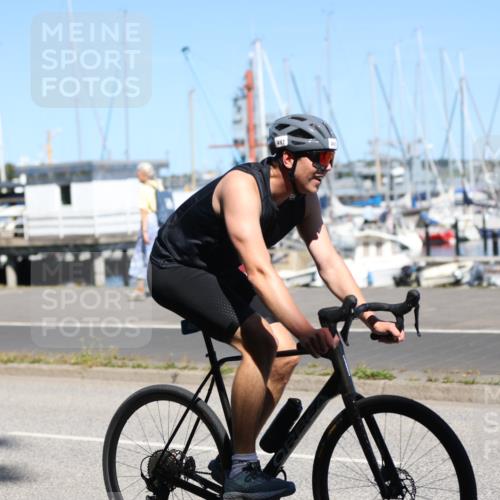 17.08.2025 - KN Förde Triathlon 2025 Yannick Fuchs http://msf.ph/oto/8626761 17.08.2025 13:07:17 Radfahren 423, 462, 479, 491, 504, 513, 534, 459, 462, 501 meine-sportfotos.de