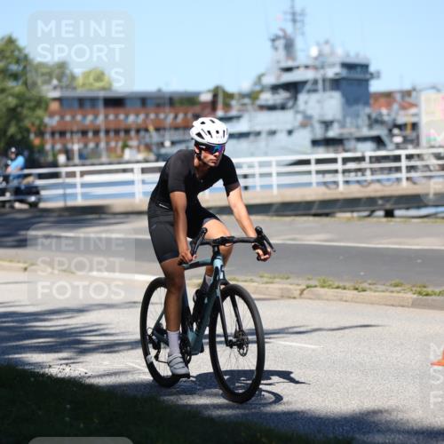 17.08.2025 - KN Förde Triathlon 2025 Yannick Fuchs http://msf.ph/oto/8626766 17.08.2025 13:07:20 Radfahren 403, 423, 491, 504, 513, 534, 462, 479 meine-sportfotos.de