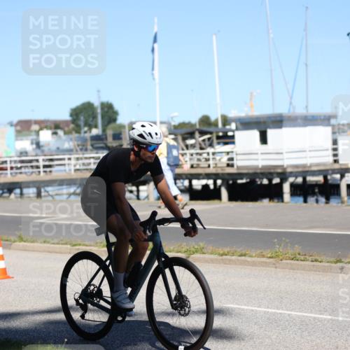 17.08.2025 - KN Förde Triathlon 2025 Yannick Fuchs http://msf.ph/oto/8626769 17.08.2025 13:07:20 Radfahren 403, 423, 491, 504, 513, 534, 462, 479 meine-sportfotos.de