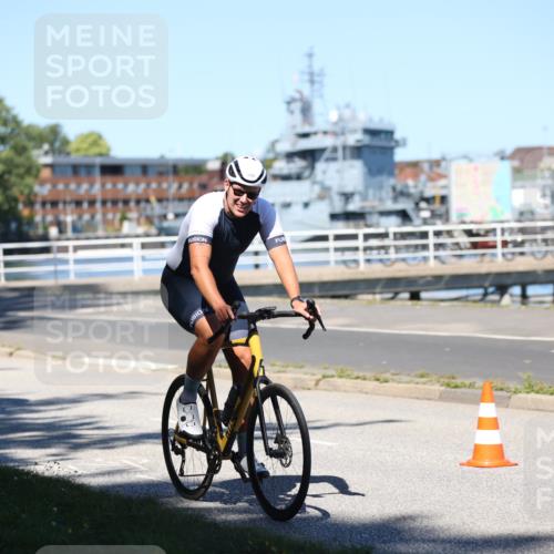17.08.2025 - KN Förde Triathlon 2025 Yannick Fuchs http://msf.ph/oto/8626794 17.08.2025 13:07:40 Radfahren 397, 408, 421, 455, 480, 487, 496, 500, 548, 480, 529 meine-sportfotos.de