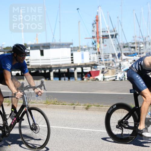 17.08.2025 - KN Förde Triathlon 2025 Yannick Fuchs http://msf.ph/oto/8626800 17.08.2025 13:07:42 Radfahren 397, 408, 421, 455, 487, 496, 500, 548, 480, 487 meine-sportfotos.de