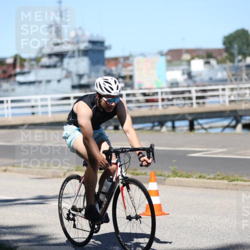 17.08.2025 - KN Förde Triathlon 2025 Yannick Fuchs http://msf.ph/oto/8626826 17.08.2025 13:08:02 Radfahren 420, 477, 490, 525, 526, 540, 419 meine-sportfotos.de