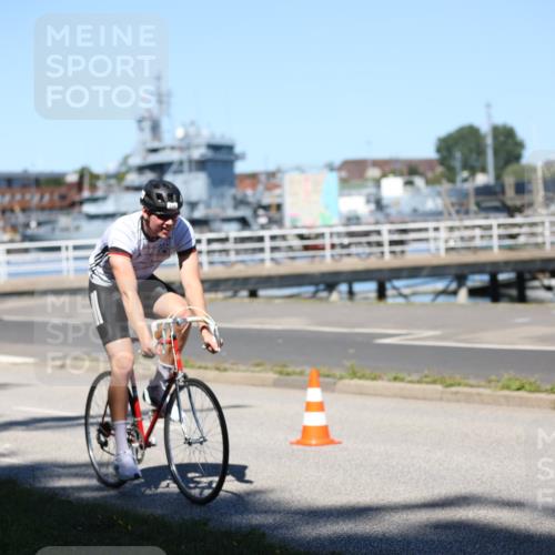 17.08.2025 - KN Förde Triathlon 2025 Yannick Fuchs http://msf.ph/oto/8626841 17.08.2025 13:08:16 Radfahren 357, 407, 413, 417, 439, 441, 482, 486, 505, 506, 507, 544, 420, 431, 441, 477, 525, 540 meine-sportfotos.de