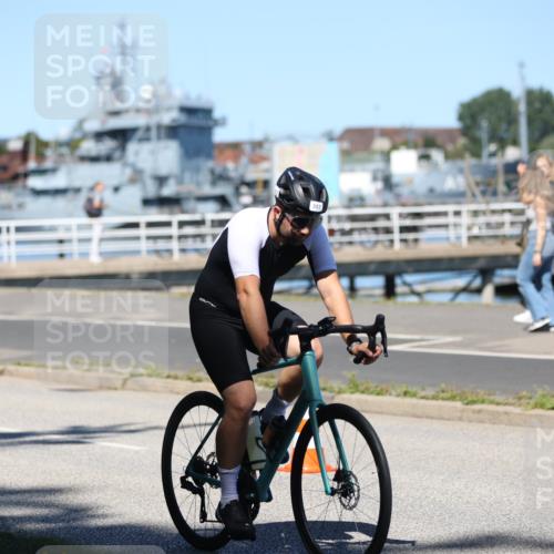 17.08.2025 - KN Förde Triathlon 2025 Yannick Fuchs http://msf.ph/oto/8626858 17.08.2025 13:08:22 Radfahren 357, 407, 439, 413, 417, 441, 482, 486, 505, 506, 507, 544 meine-sportfotos.de