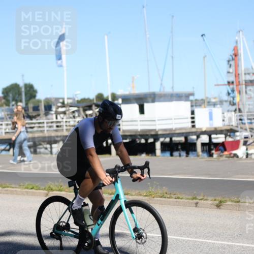 17.08.2025 - KN Förde Triathlon 2025 Yannick Fuchs http://msf.ph/oto/8626860 17.08.2025 13:08:22 Radfahren 357, 407, 439, 413, 417, 441, 482, 486, 505, 506, 507, 544 meine-sportfotos.de