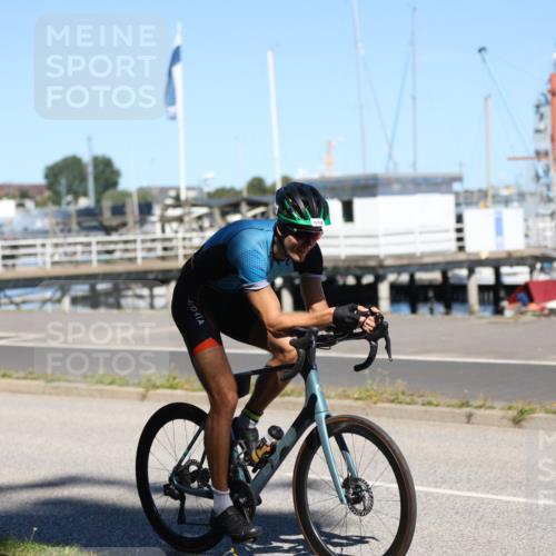 17.08.2025 - KN Förde Triathlon 2025 Yannick Fuchs http://msf.ph/oto/8626869 17.08.2025 13:08:38 Radfahren 425, 427, 428, 433, 454, 532, 447 meine-sportfotos.de