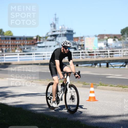 17.08.2025 - KN Förde Triathlon 2025 Yannick Fuchs http://msf.ph/oto/8626872 17.08.2025 13:08:39 Radfahren 425, 427, 428, 433, 454, 532, 447 meine-sportfotos.de