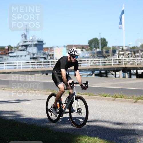 17.08.2025 - KN Förde Triathlon 2025 Yannick Fuchs http://msf.ph/oto/8626873 17.08.2025 13:08:39 Radfahren 425, 427, 428, 433, 454, 532, 447 meine-sportfotos.de
