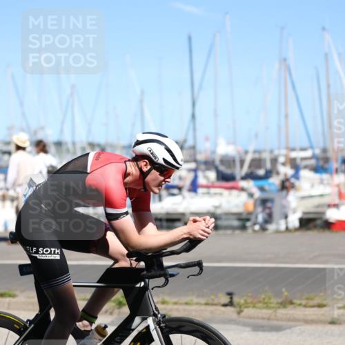 17.08.2025 - KN Förde Triathlon 2025 Yannick Fuchs http://msf.ph/oto/8626883 17.08.2025 13:08:54 Radfahren 404, 423, 424, 438, 442, 445, 466, 508, 541, 433 meine-sportfotos.de