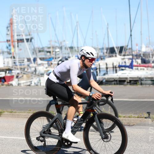 17.08.2025 - KN Förde Triathlon 2025 Yannick Fuchs http://msf.ph/oto/8626905 17.08.2025 13:09:11 Radfahren 440, 504, 529, 410, 440, 538 meine-sportfotos.de
