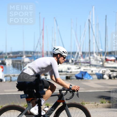 17.08.2025 - KN Förde Triathlon 2025 Yannick Fuchs http://msf.ph/oto/8626908 17.08.2025 13:09:11 Radfahren 440, 504, 529, 410, 440, 538 meine-sportfotos.de